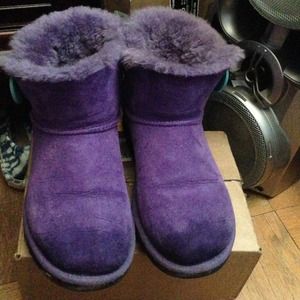 Ugg Mini bailey Button
