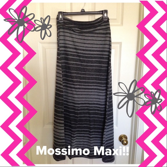 SALE⬇️⬇️Mossimo Striped Black Maxi Skirt