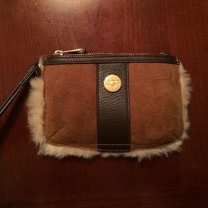 Ugg small wristlet
