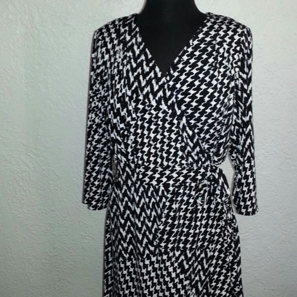 PLUS SIZE DRESS Hold for tiffany