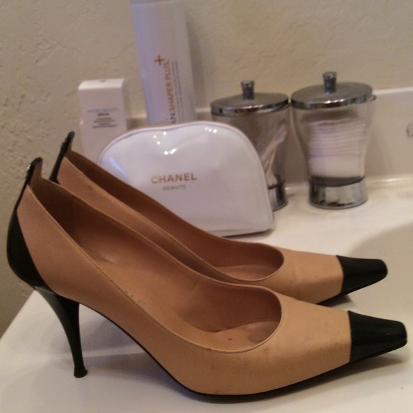 Authentic Chanel Nude and Black Heels - Picture 2 of 3