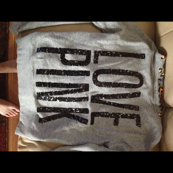 🚫gifted to friend🚫  Hard to find hoodie - Picture 3 of 4