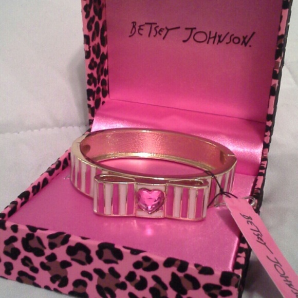 Michael Kors purse and Betsey Johnson Bracelet
