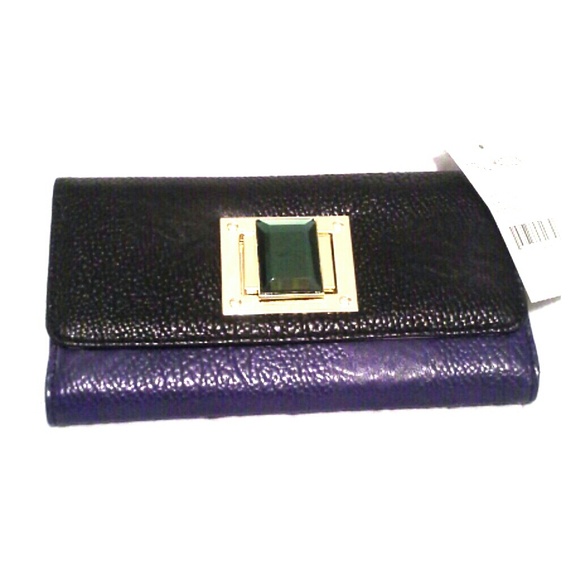 Steve Madden tri-fold wallet