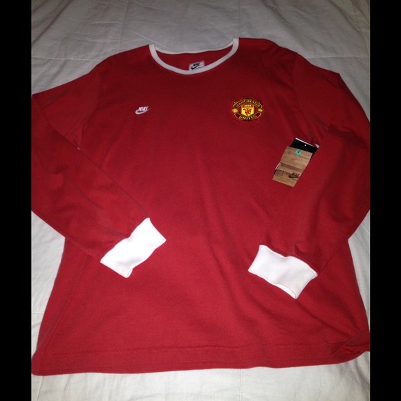 NIKE VINTAGE MAN UTD JERSEY NWT