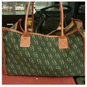 Dooney&Bourke