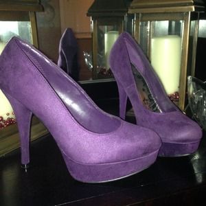 Only worn once! Beautiful stilettos!