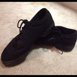 Dance sneakers