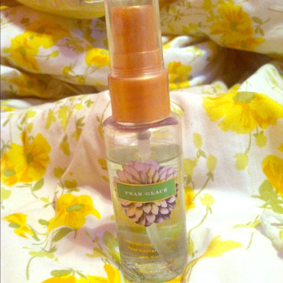 Victoria's Secret spray
