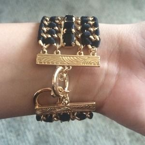 Forever 21 black braclet