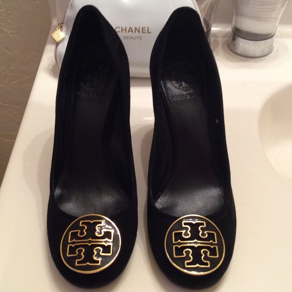 Authentic Suede Tory Burch Rount Toe Block Heel