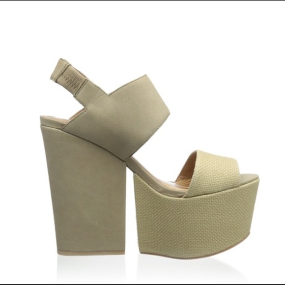 Matiko Leather Platform Wedge Sandal