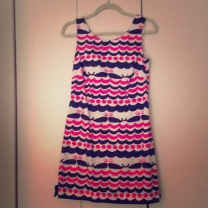 Cute Size 4 Lilly Dress!