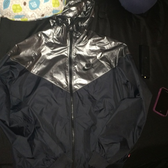 Nike windbreaker