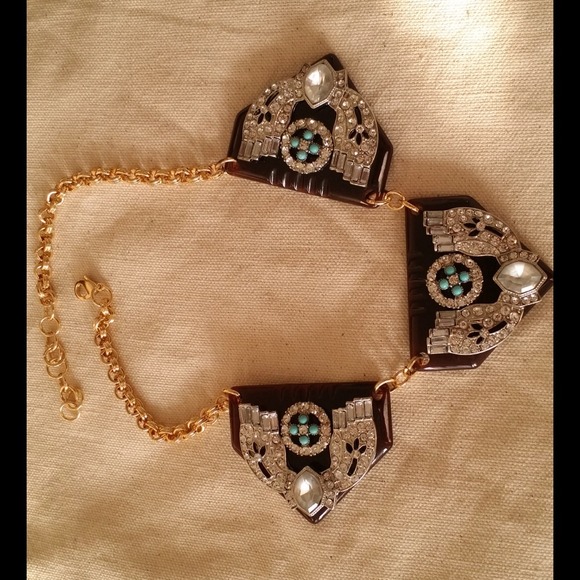 The Chelsea necklace - Picture 2 of 3