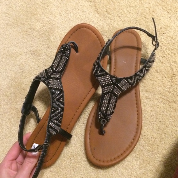 🚫SOLD🚫Size 7 Bamboo Sparkly Sandals