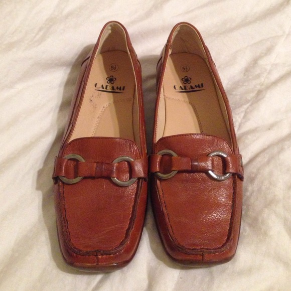 Cadami leather flats