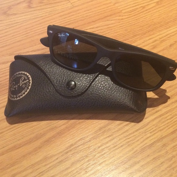 Sun glasses