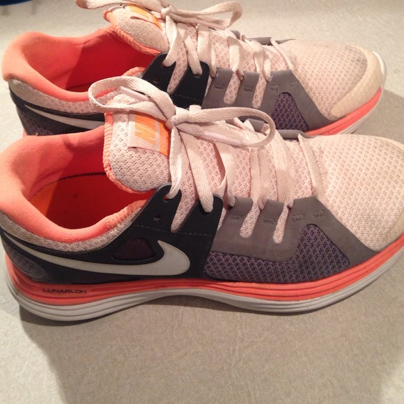 💞LOWERED💞Nike Shoes