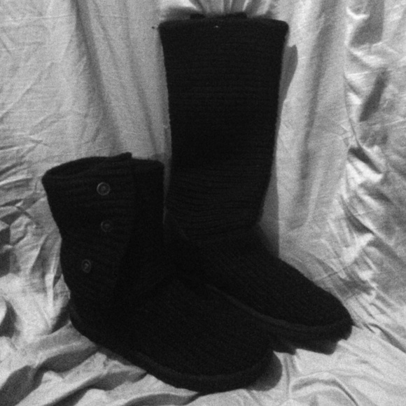 Black crocheted ugg boots