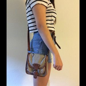 F21 mini cross bag