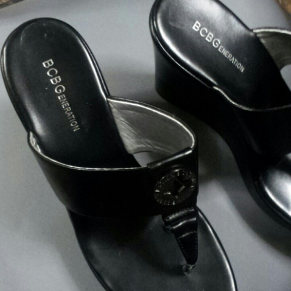 BCBG Wedge Sandles - Picture 3 of 4
