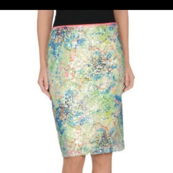 Beautiful sequins skirt!!!