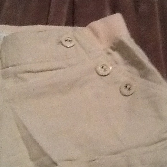 Forever 21 Sailor Shorts women's - SOLD in BUNDLE - Picture 2 of 3