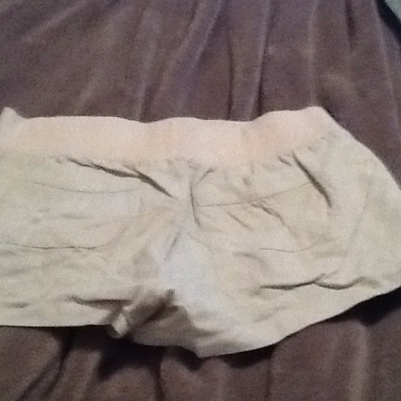 Forever 21 Sailor Shorts women's - SOLD in BUNDLE - Picture 3 of 3