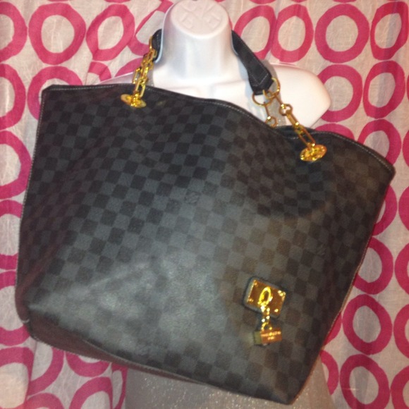 Louis Vuitton Bag