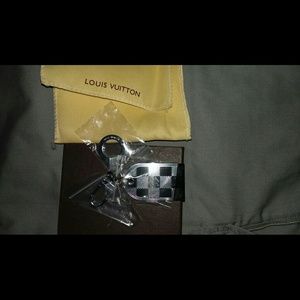Louis Vuitton Damier graphite key chain