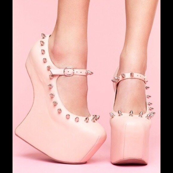 The Night Spike Platform in Nude Pink