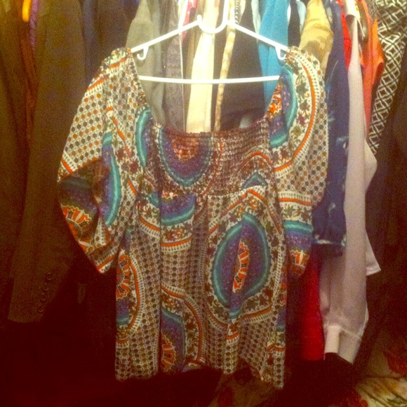 Flowy top with short Dolman sleeves