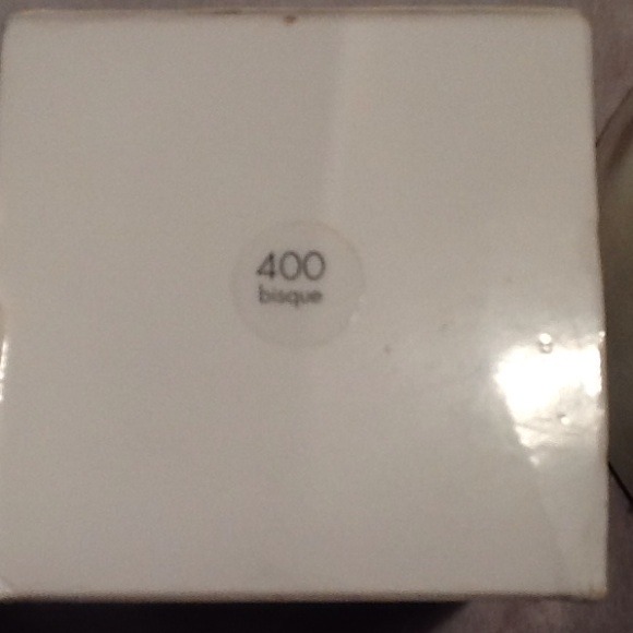 HOLD UNTIL SATURDAY FOR STAR - Picture 2 of 2