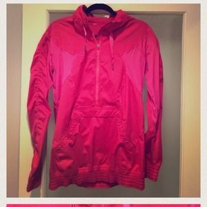 π«not for sale Lululemon windbreaker hooded