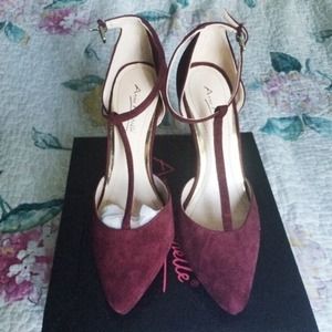 Brand NEW Heels Bundle