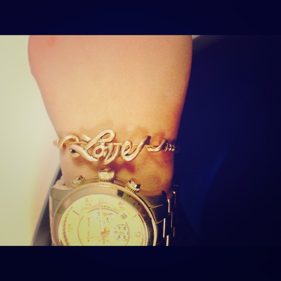 Alex & Ani "LOVE" bangle *NO TRADES *Price is Firm