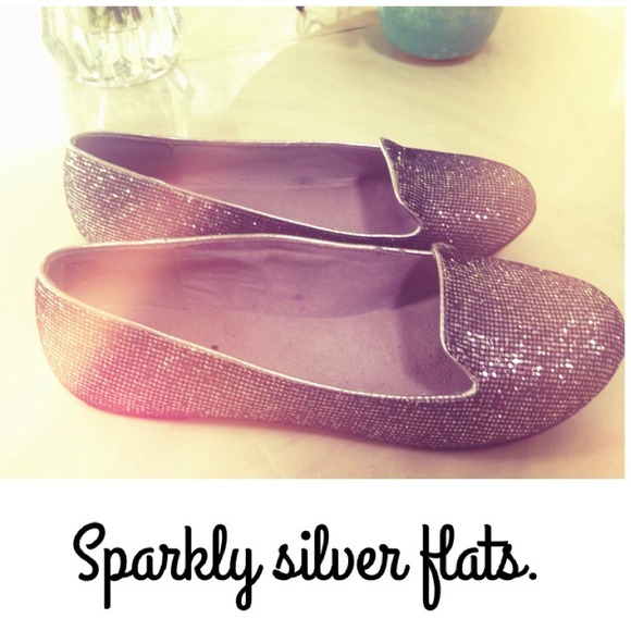 Silver sparkly flats! 10!