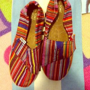 Toms kids shoes size 11