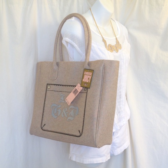 SOLD!! Brand new Juicy Couture Jelly Beach Bag - Picture 4 of 4