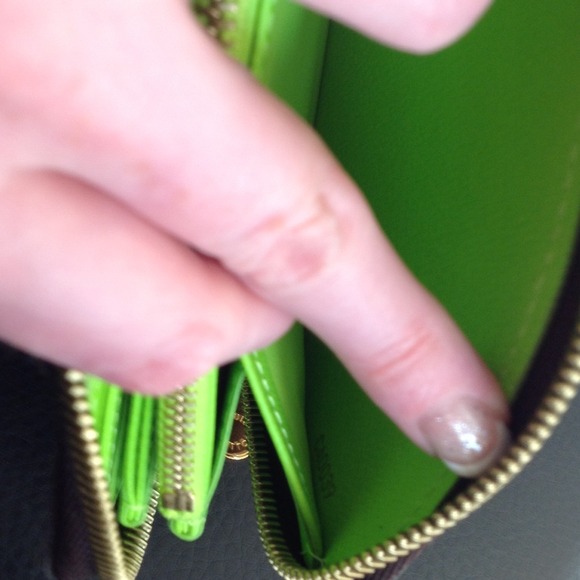 Louis Vuitton monogram graffiti - Picture 4 of 4