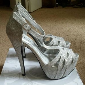 Silver sparkle high heels