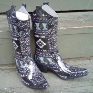 Nomad Yippy Rain Boots W Heels NIB
