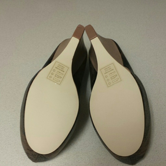 Ciji by ShoeDazzle - Picture 3 of 4