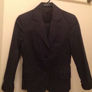 Women's suit