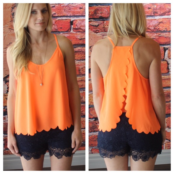 Tops - 🚫bundled🚫Neon coral scalloped edge tank