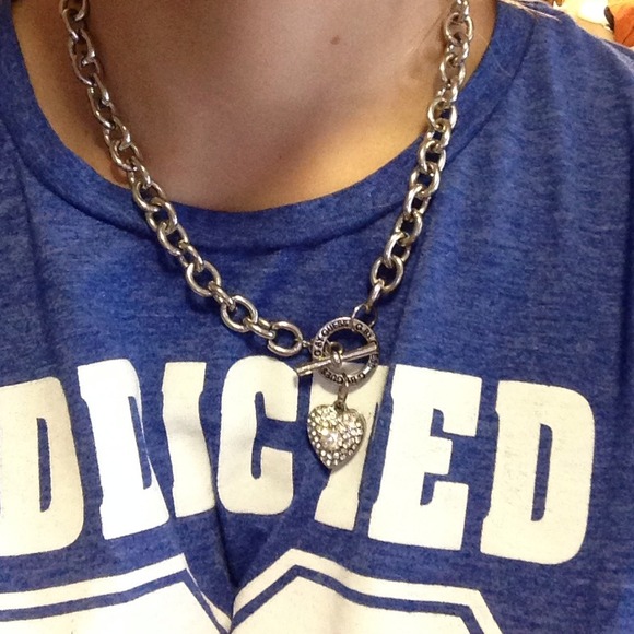 Necklace - Picture 4 of 4