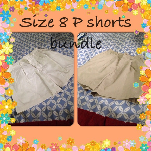 2 pair shorts bundle 1 white 1 khaki size 8 P