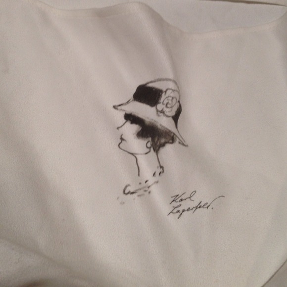 Chanel dustbag - Picture 3 of 3