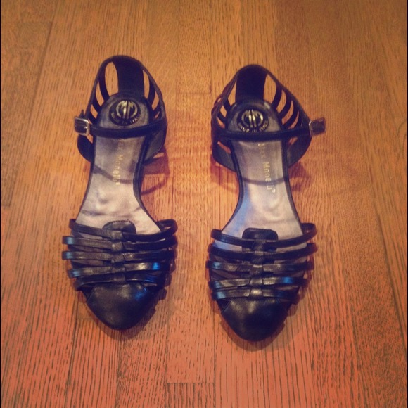 Max Monelli sandals